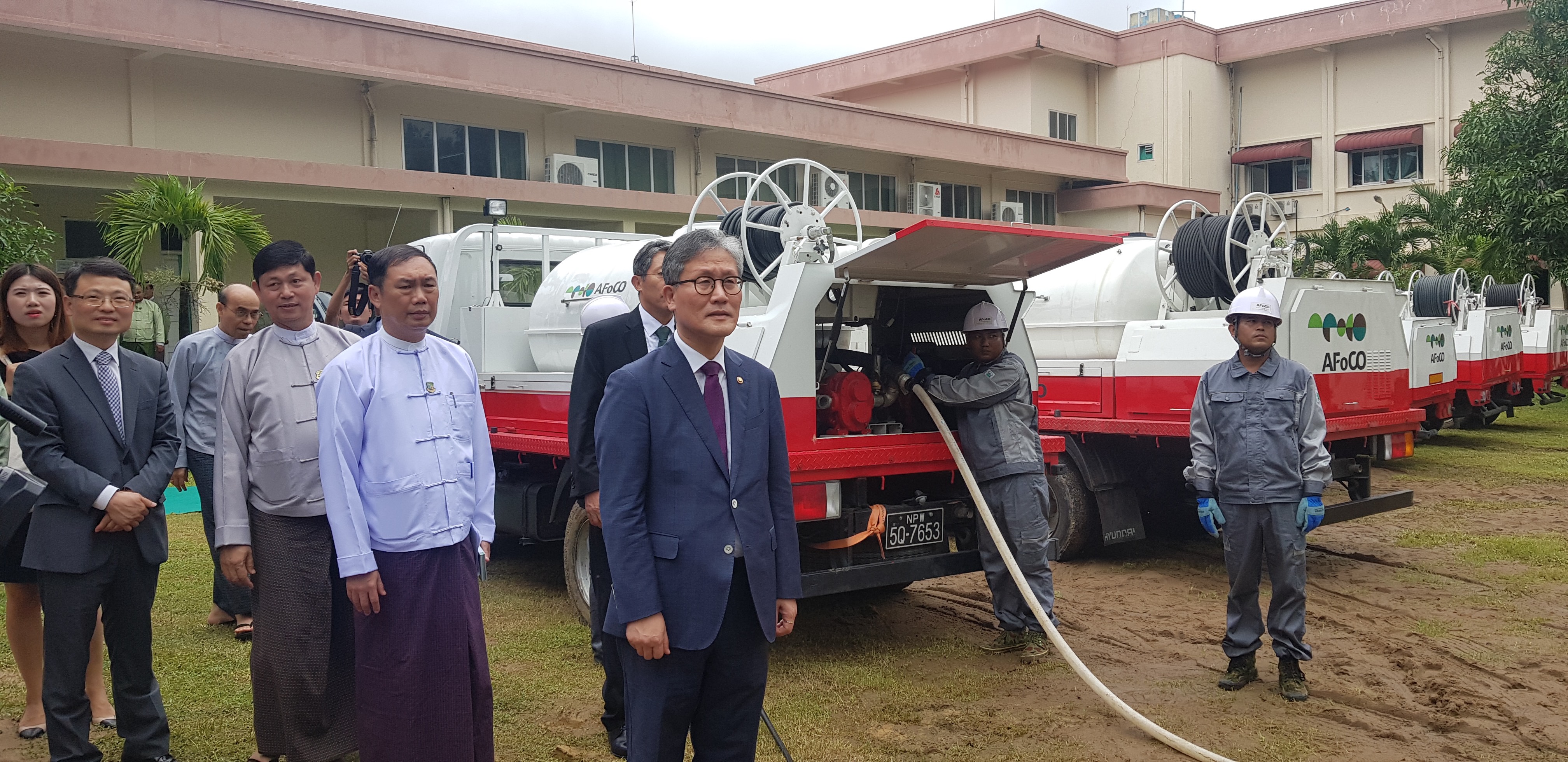 산림청-아시아산림협력기구(AFoCO)-미얀마, 산불진화차량 공여식 개최