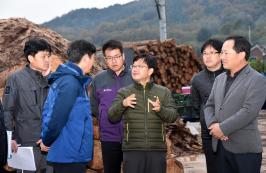 신원섭 산림청장, 목재산업체 및 산양삼 가공 판매장 방문