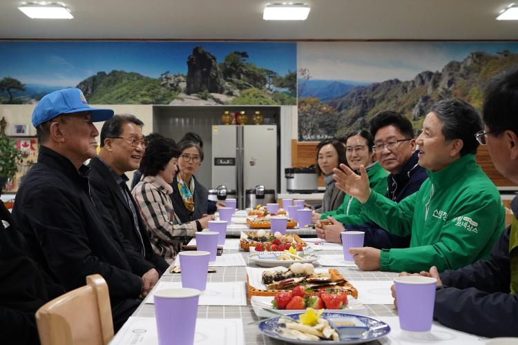 남성현 산림청장, 사립자연휴양림 민생현장 점검